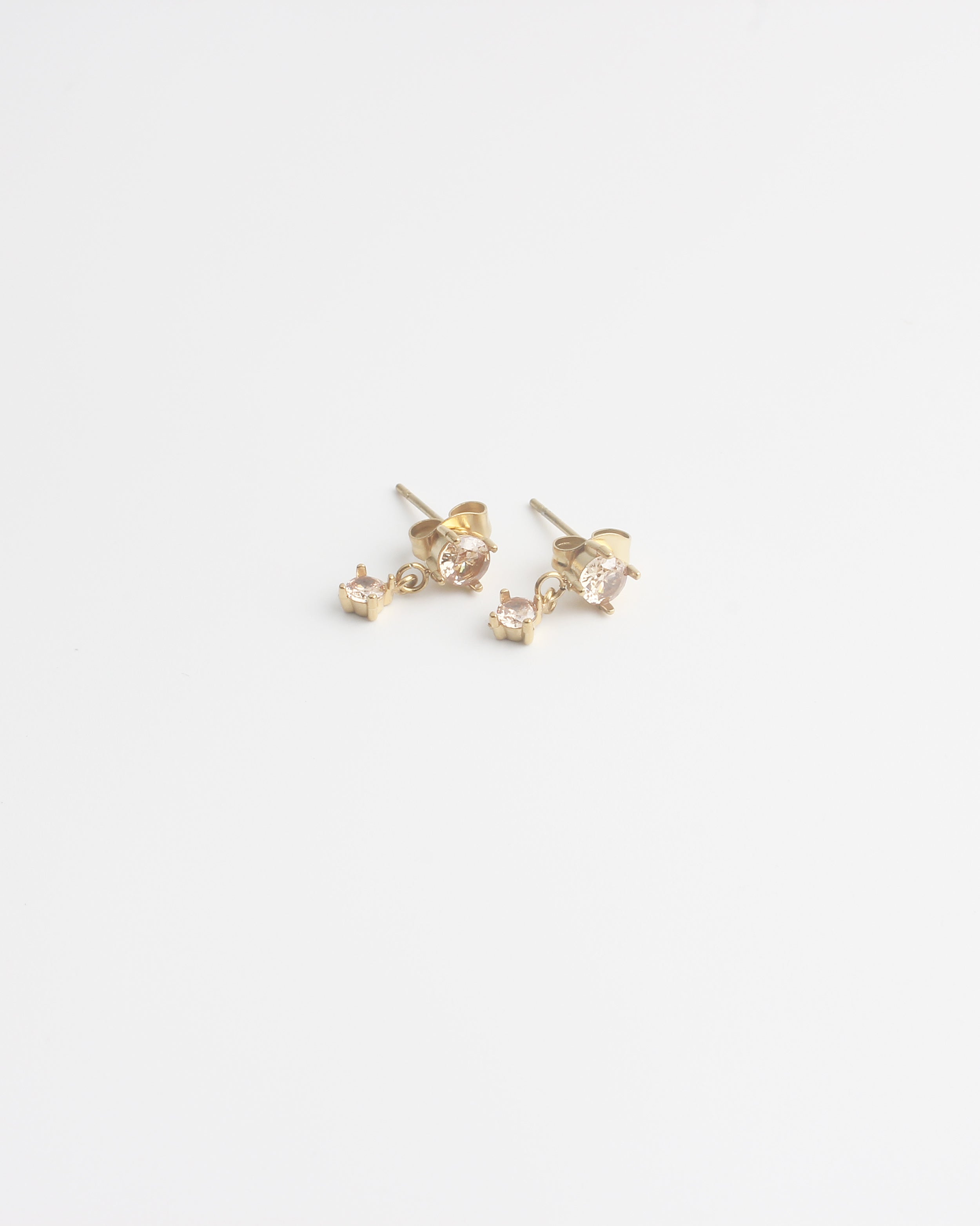 Marlena - Studs – Pendientes – Acero inoxidable